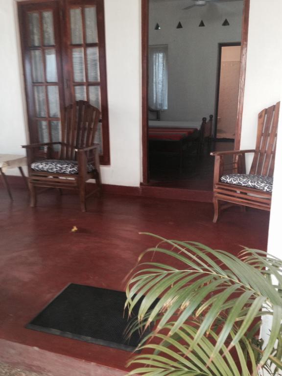 Manik Home Stay Kudapaduwa Quarto foto