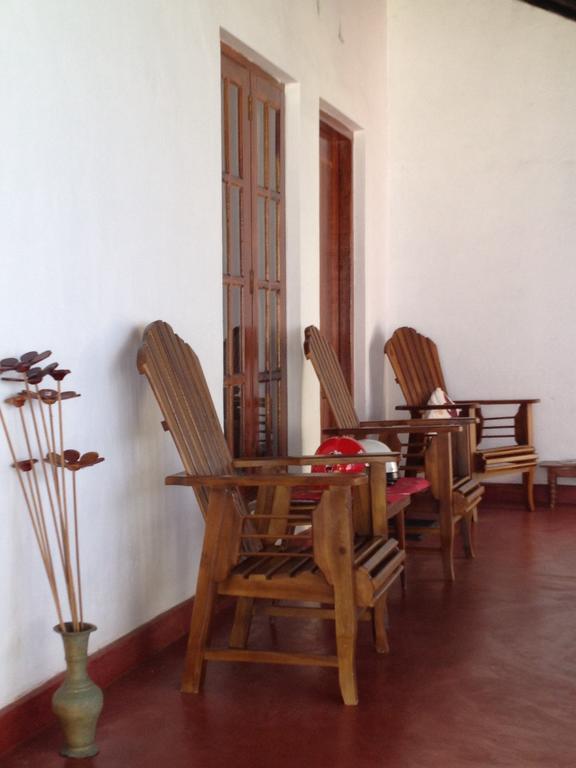 Manik Home Stay Kudapaduwa Quarto foto